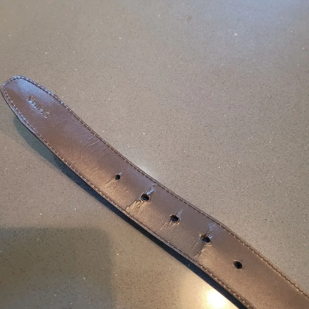 Stacy Adam's  sz 38 genuine leather belt